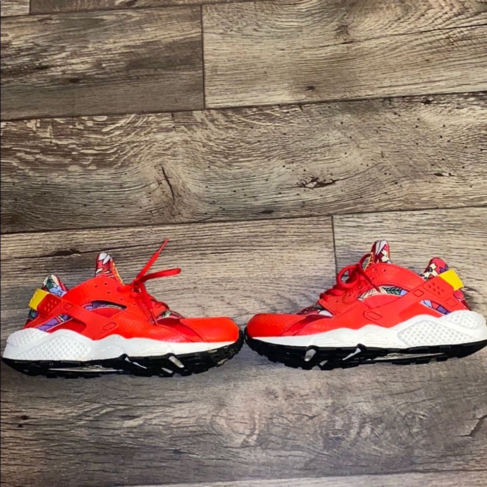 Nike Huarache “Aloha”